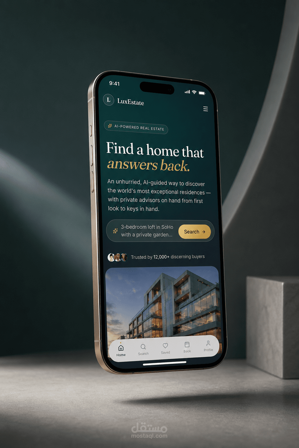 تطوير موقع عقاري فاخر وتفاعلي بالكامل (LuxEstate)