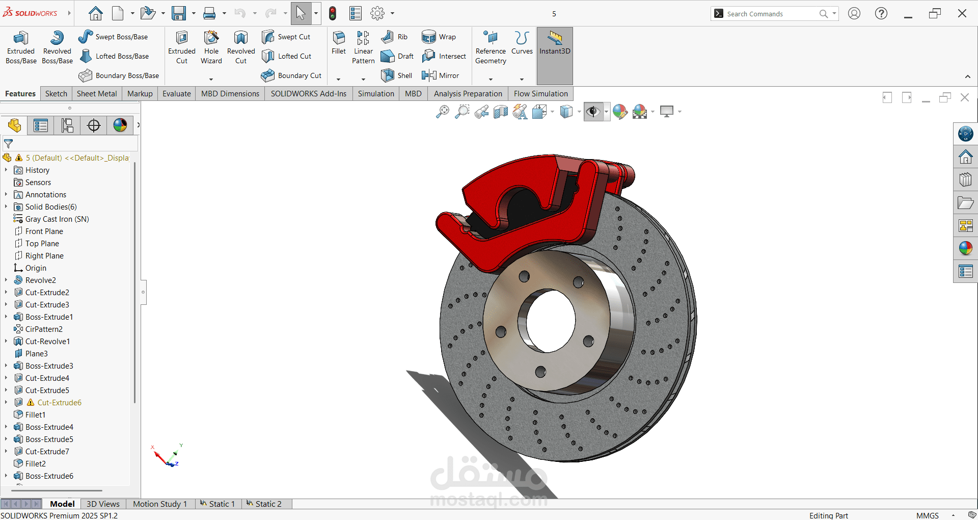 تصميم هندسي ثلاثي الأبعاد لديسك فرامل رياضي (Cross-Drilled Brake Rotor & Caliper) باستخدام SOLIDWORKS