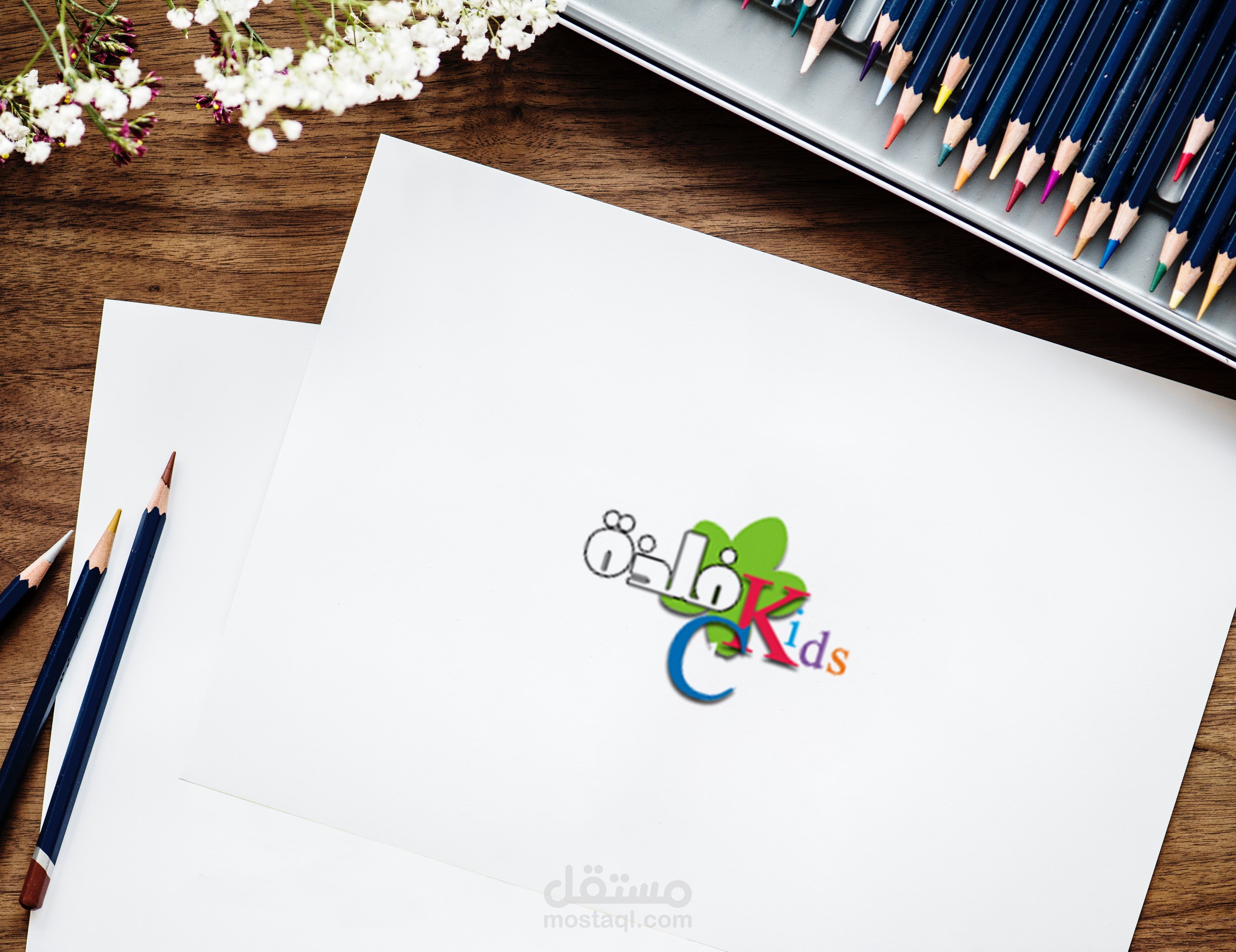 لوقو وشعارات