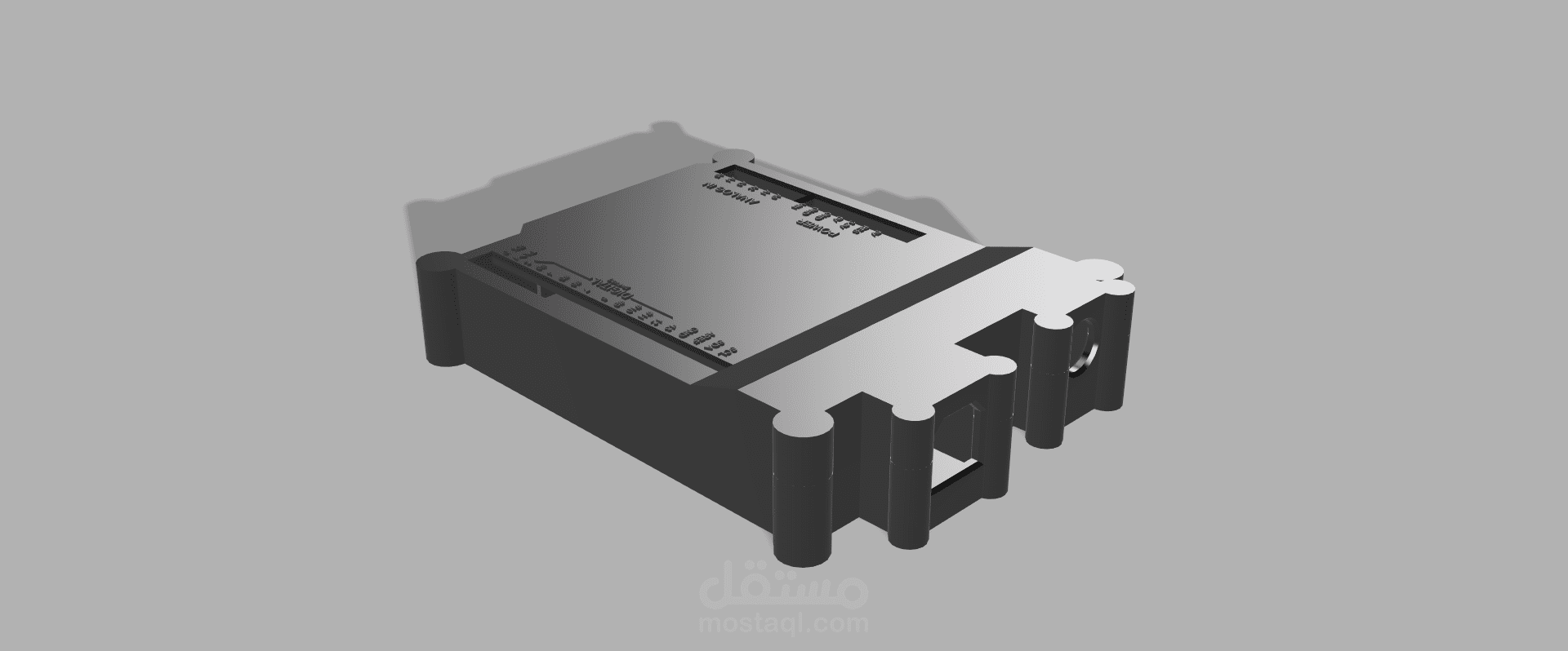 تصميم حافظة هندسية دقيقة لجهاز Arduino Uno R4 مع حساب السماحيات