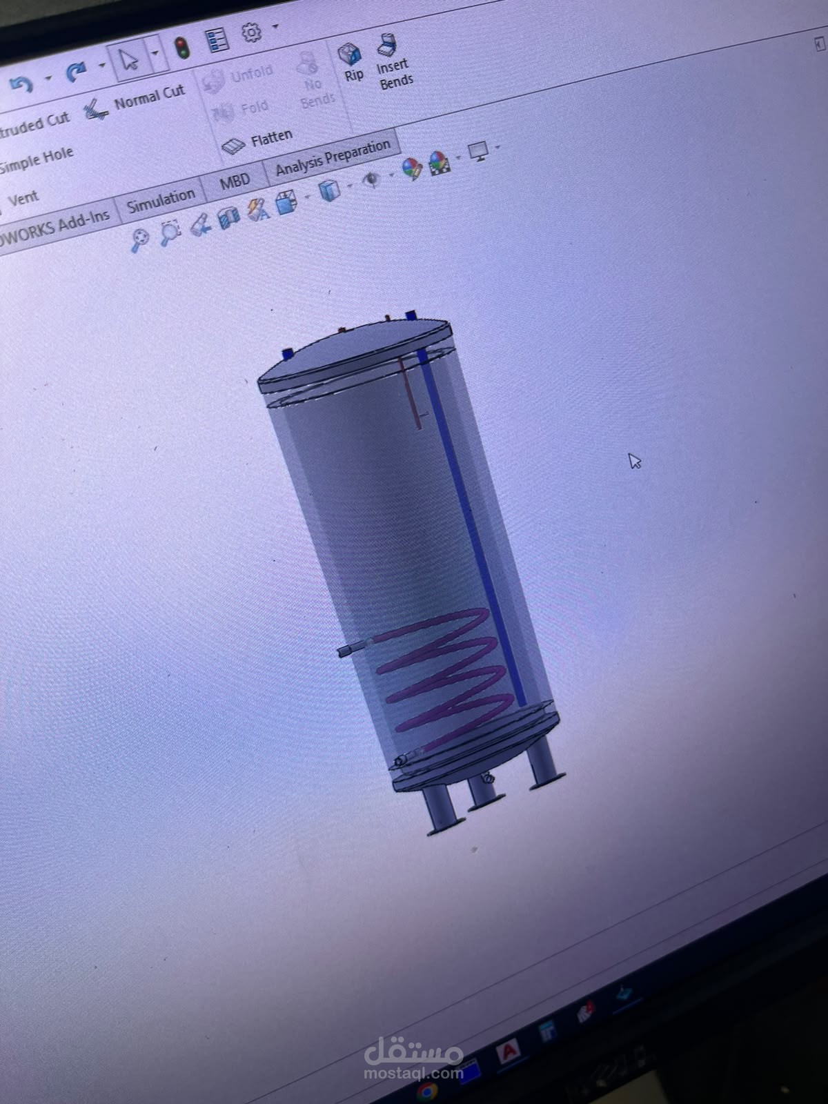 تصميم خزان ستانلس ستيل (Stainless Steel Tank) باستخدام SolidWorks