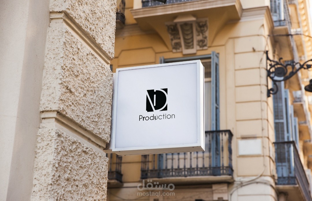 تصميم شعار لشركة إنتاج