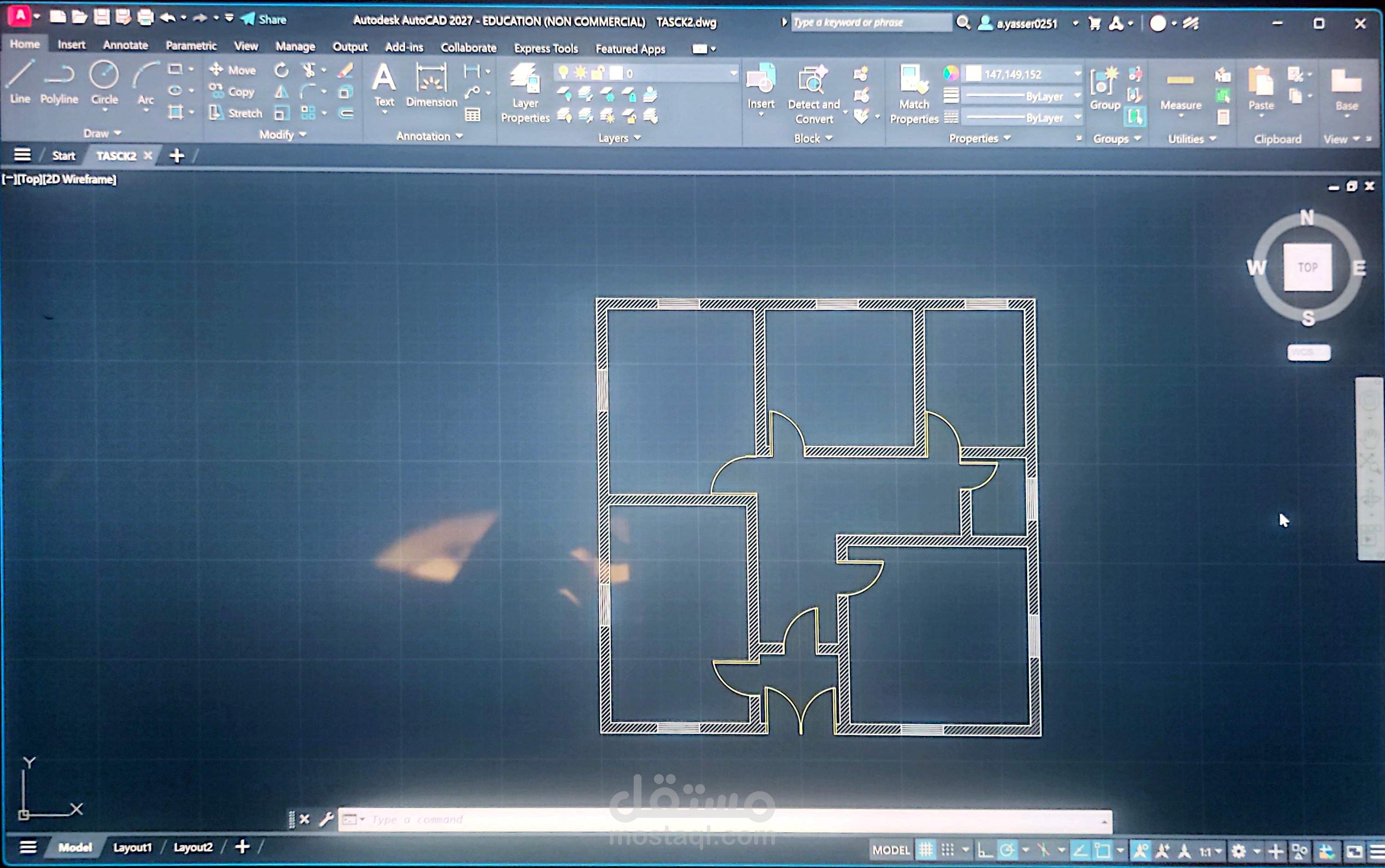 مسقط أفقي معماري لشقة سكنية (AutoCAD 2D)