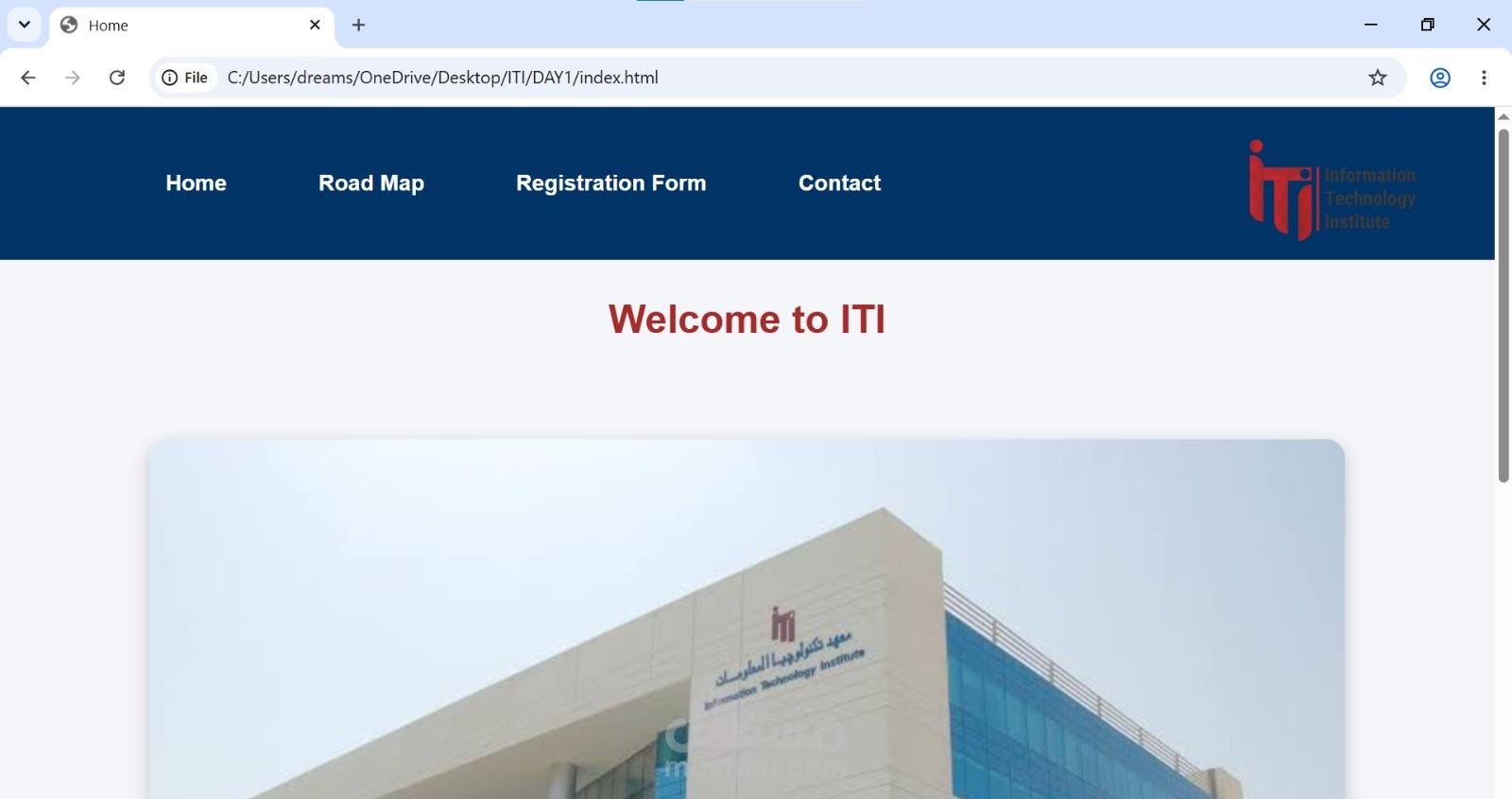 مشروع موقع ويب باستخدام HTML وCSS وJavaScript