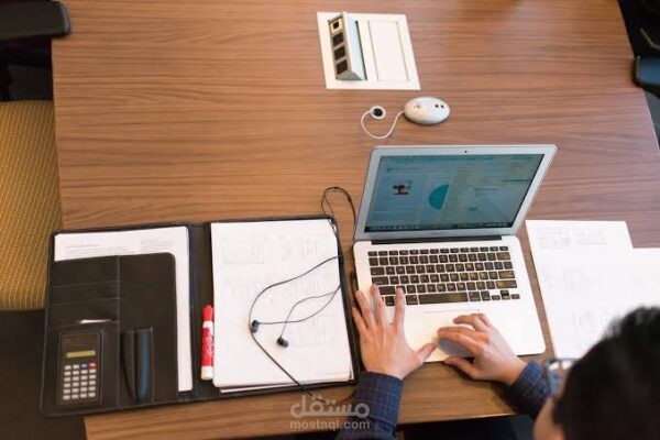 مساعدة المهندسين حديثي التخرج وطلبة الكليات في انجاز المشاريع المختلفة