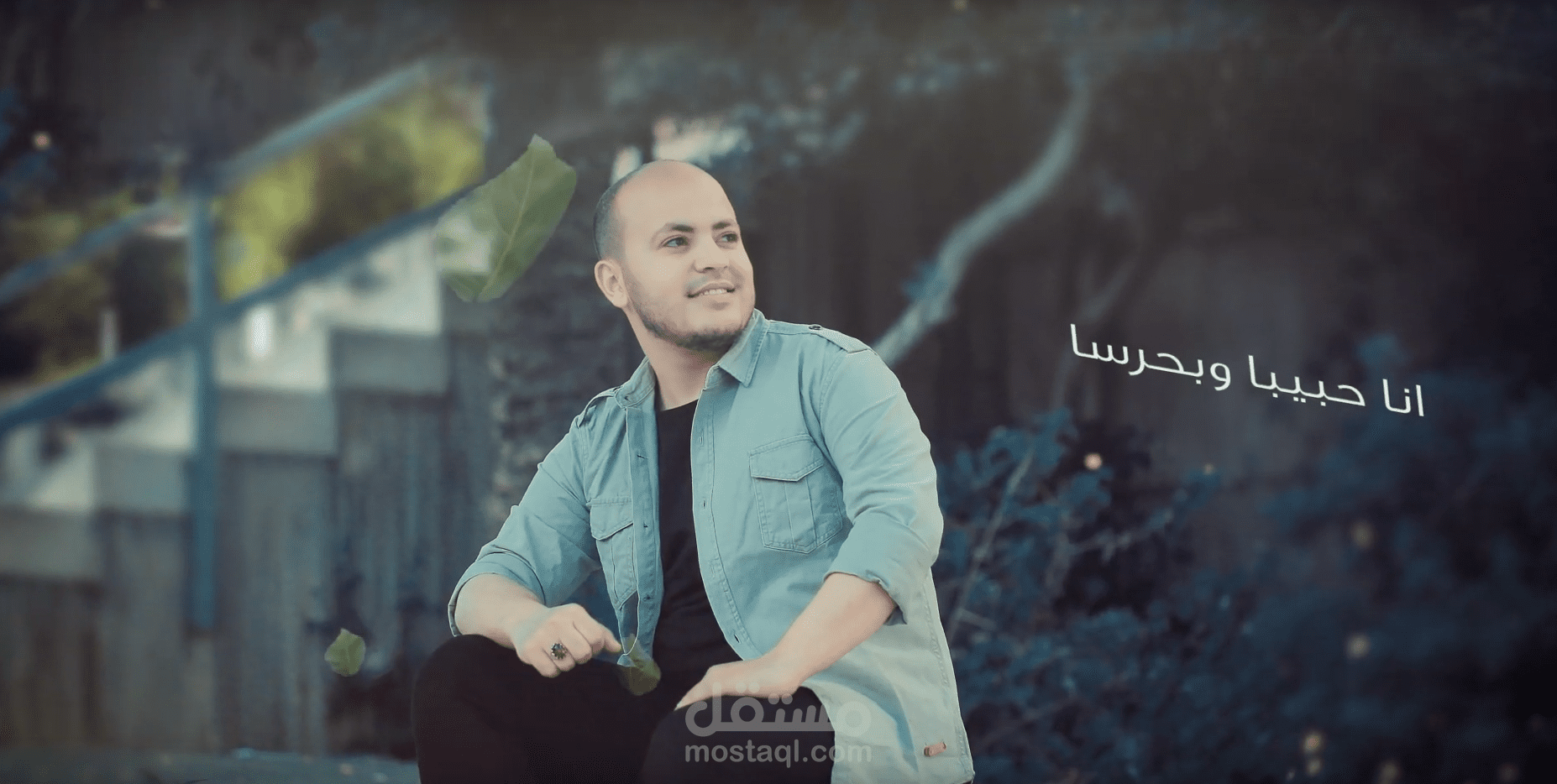 تصيمم غلاف يوتيوب لأي مقطع صوتي