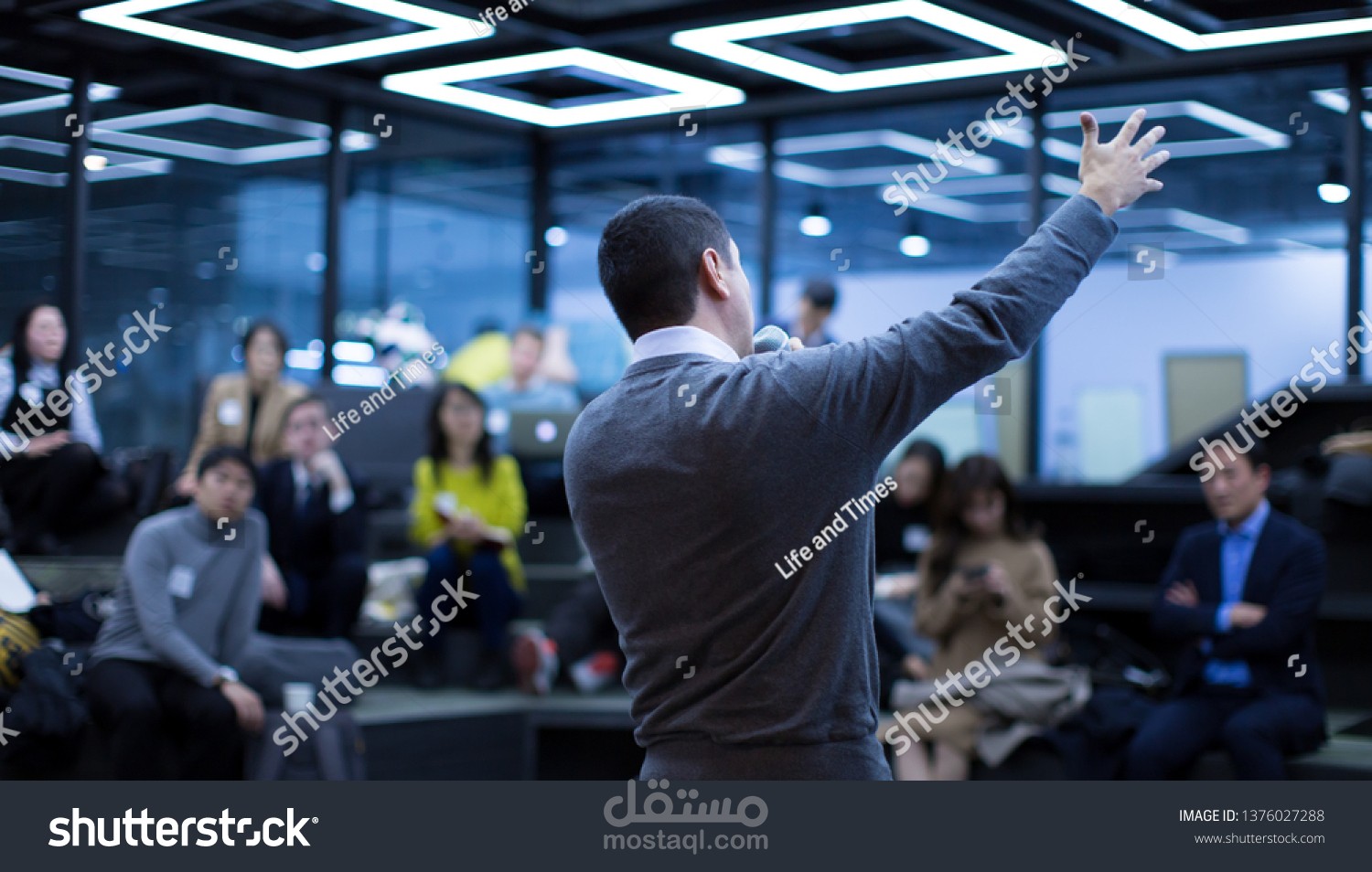 كتابة محتوي وأغاني اطفال  متميز ومتنوع