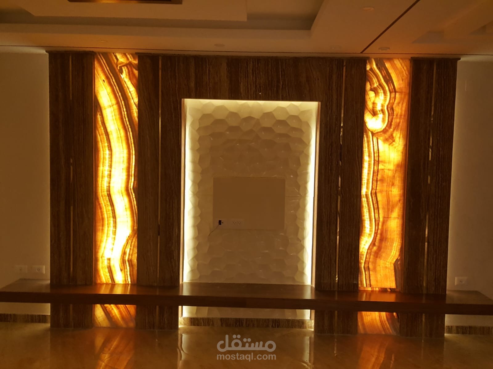 تصميم رخامي لحوائط تلفاز