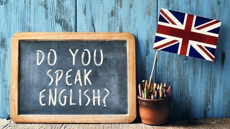 تقديم دروس لغة إنجليزية للكبار