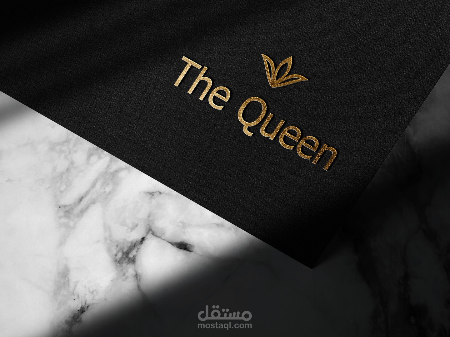 تصميم لوجو جذاب لسراميكا The Queen