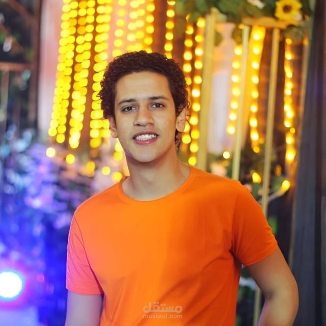 مصمم جرافيك