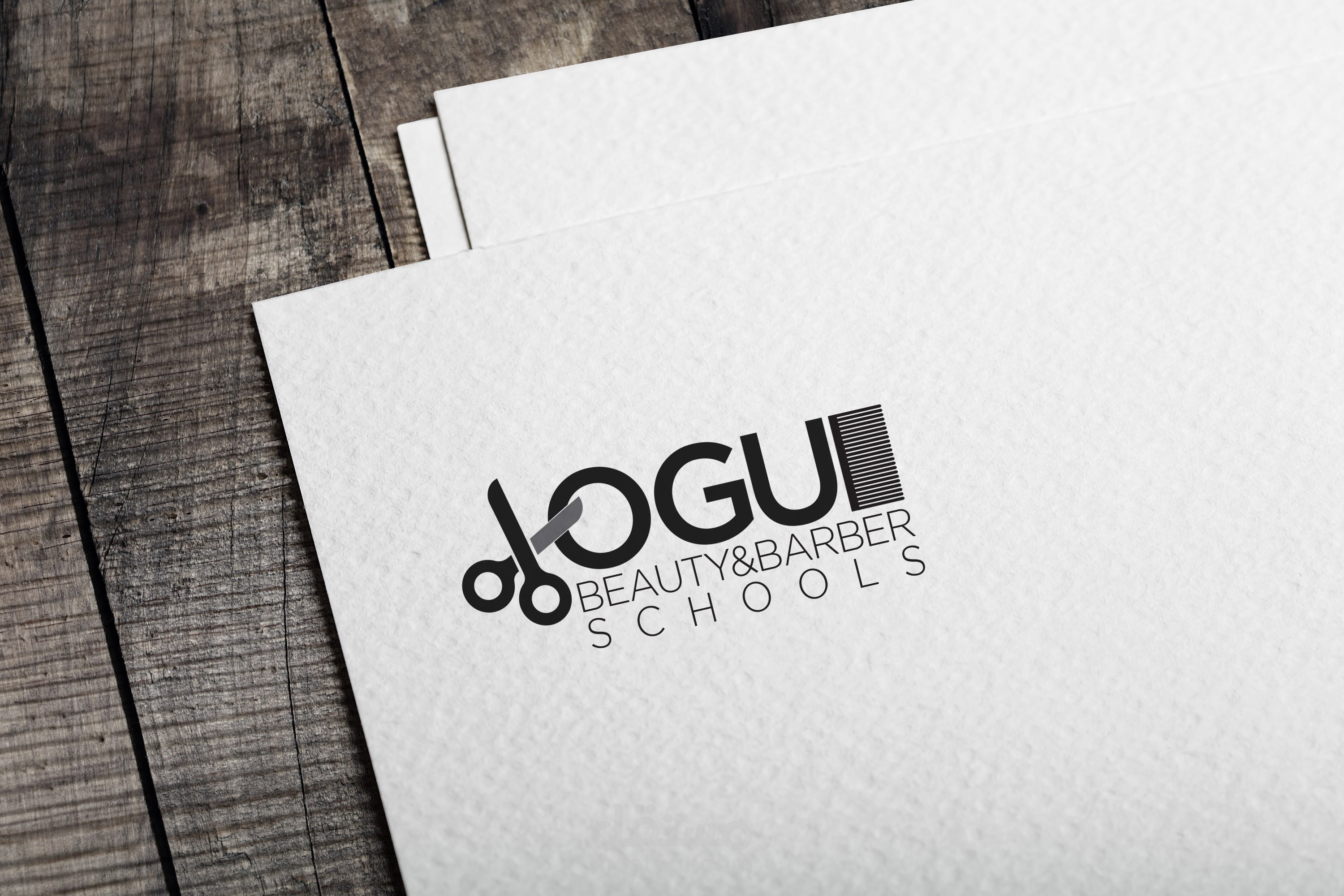 تصميم شعار لمدرسة أمريكية