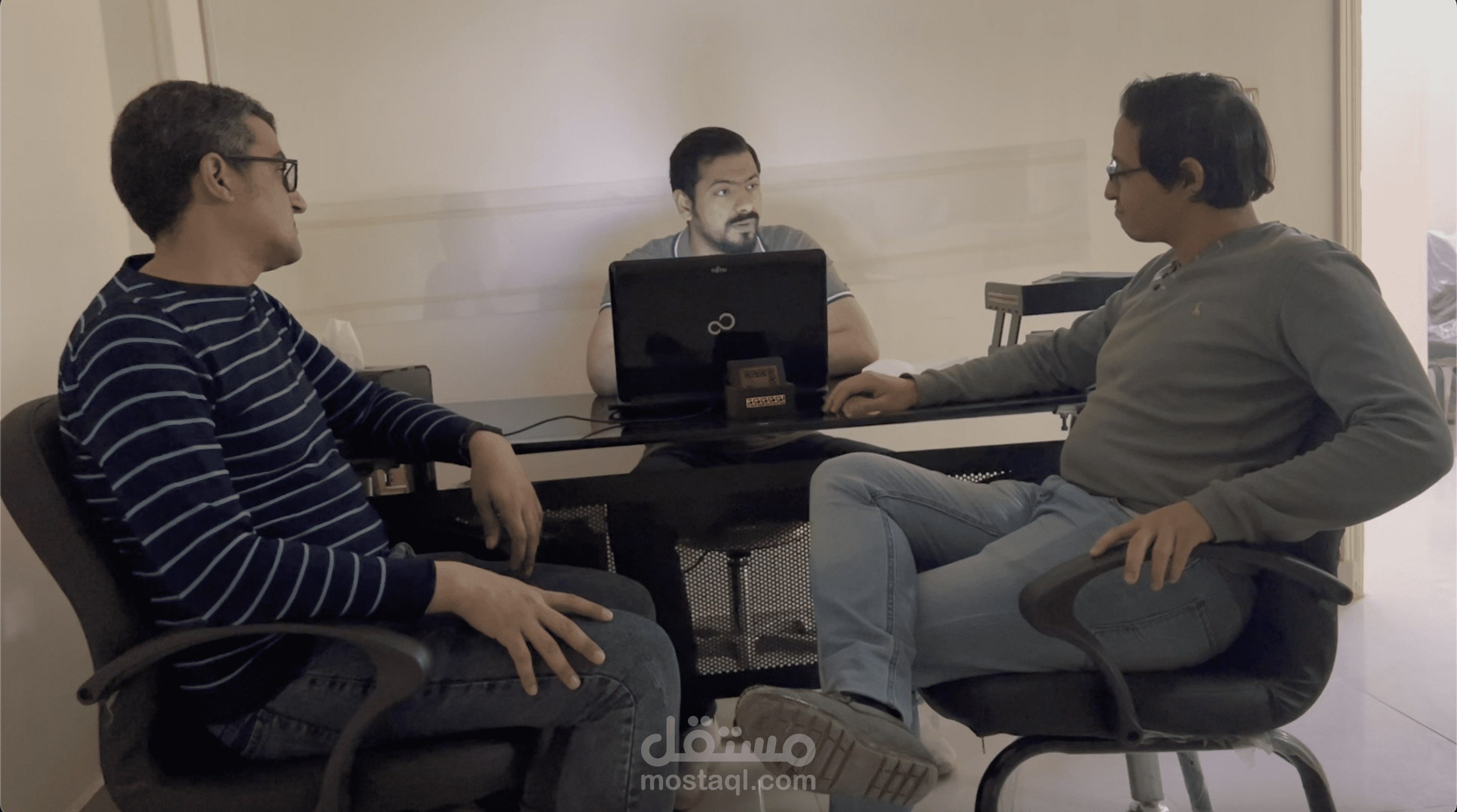 فيديو قصير تصويري بالموبايل ومنتاجي