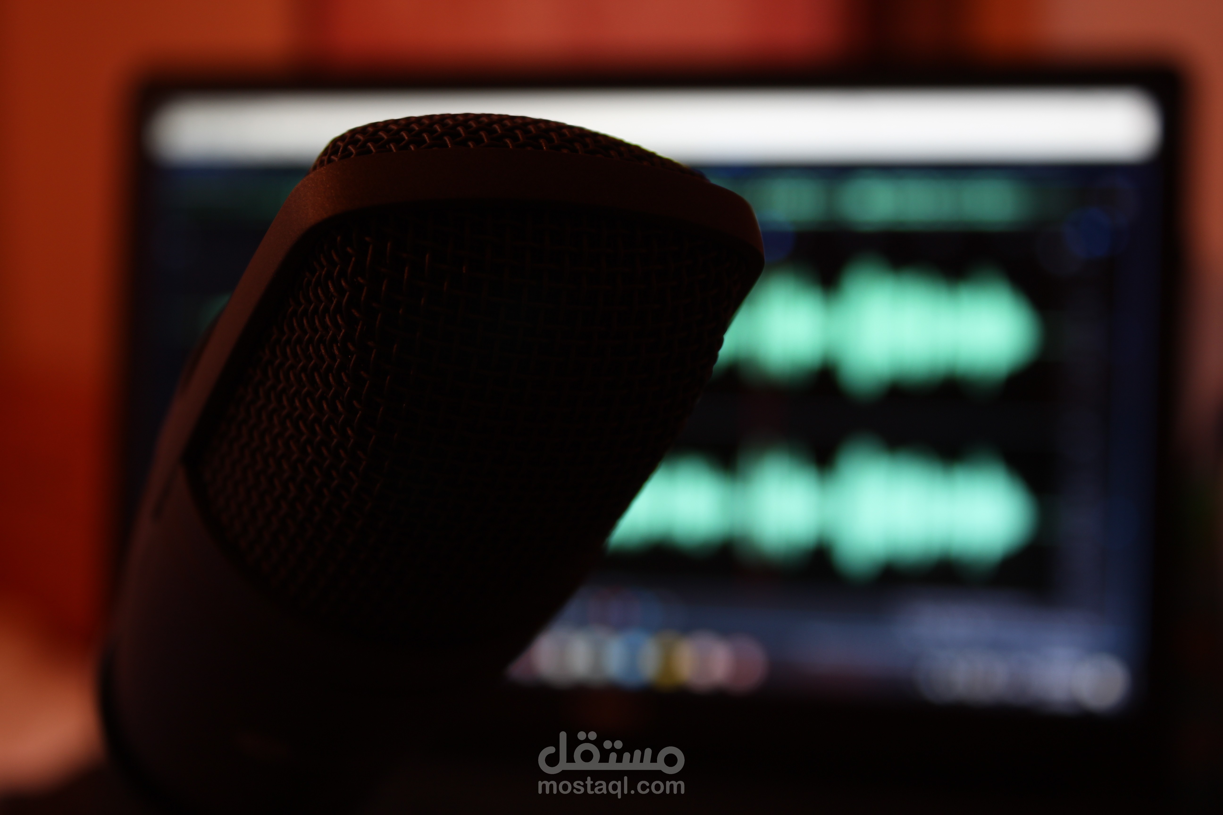 تعليق صوتي بالعربية الفصحى