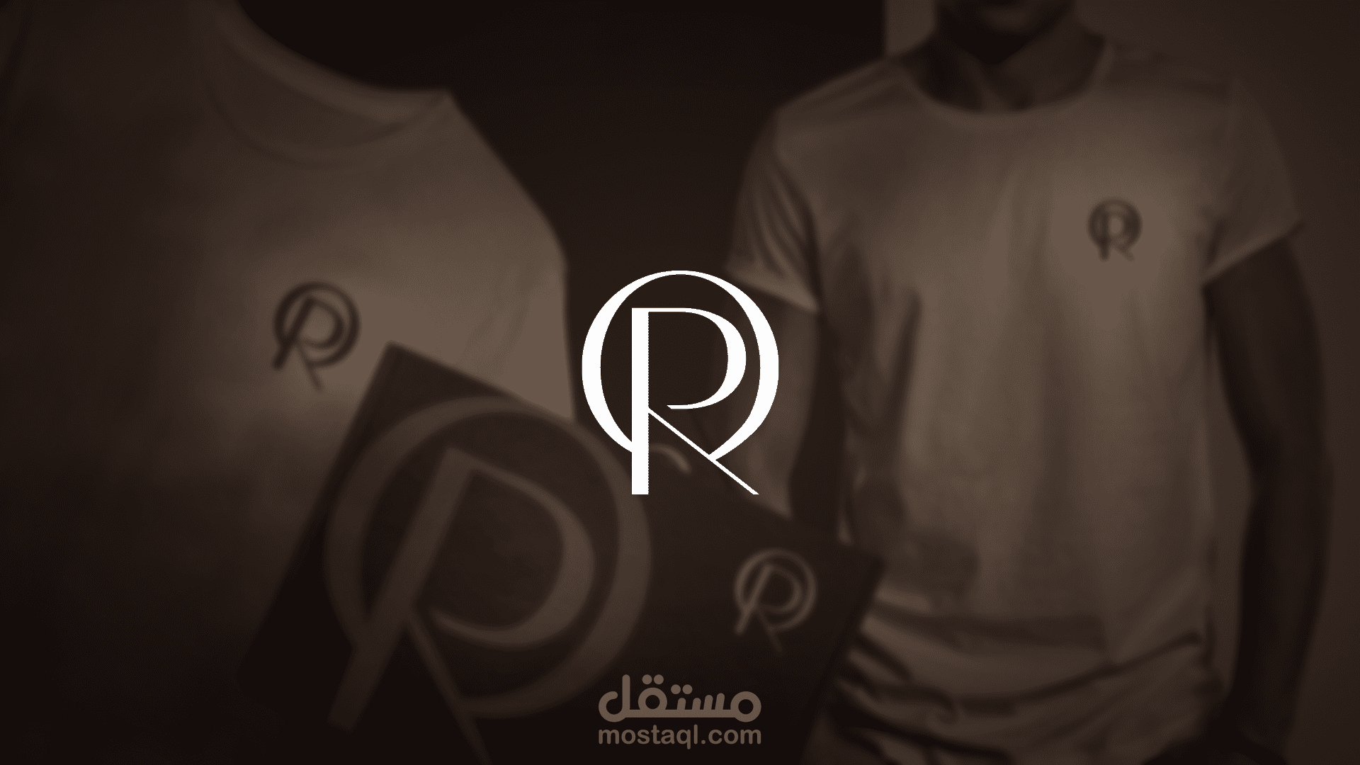 تصميم لوجو لبراند ملابس مصري  RQ