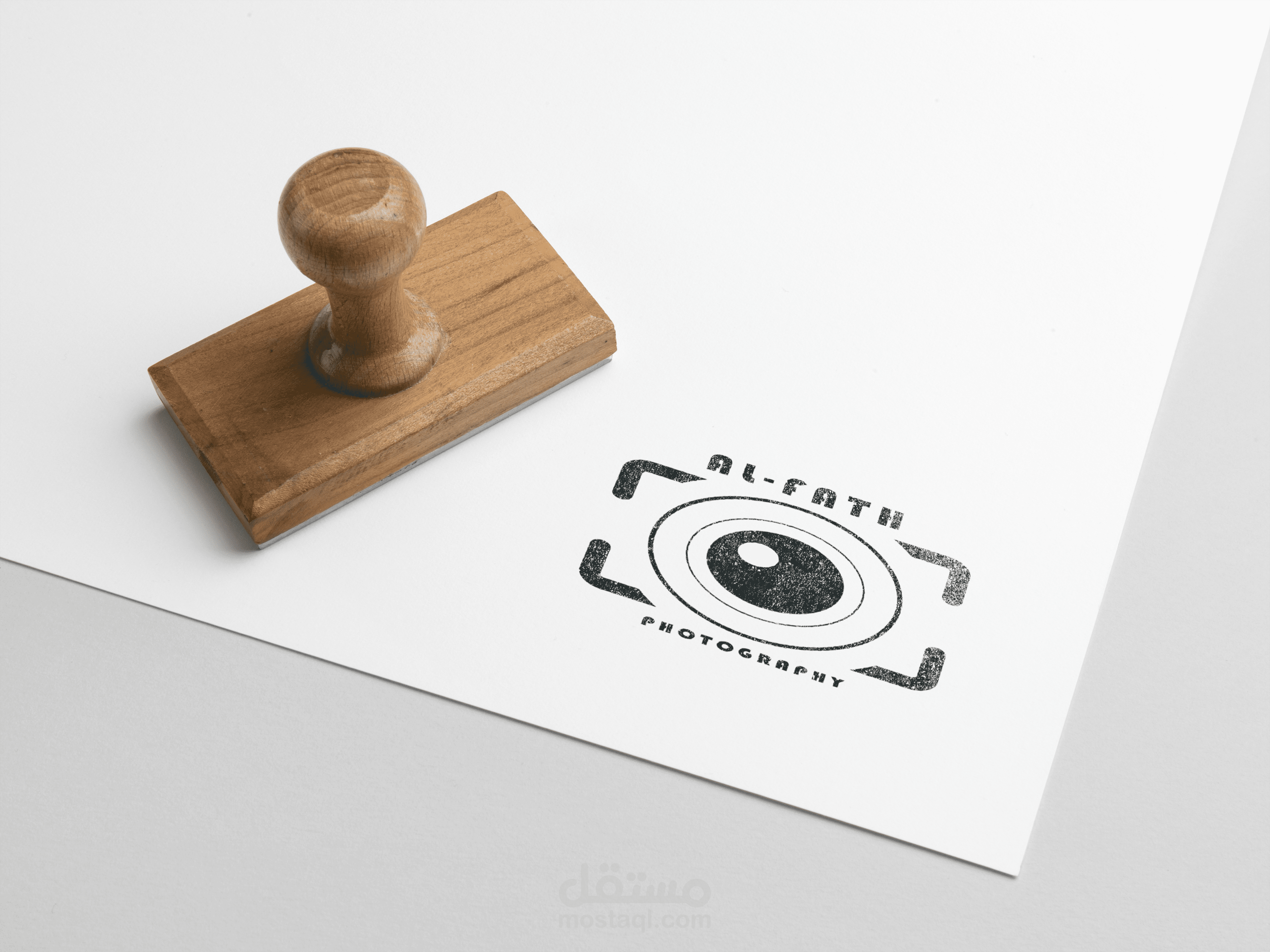 تصميم لوجو لمختبر التصوير ـ الفتح