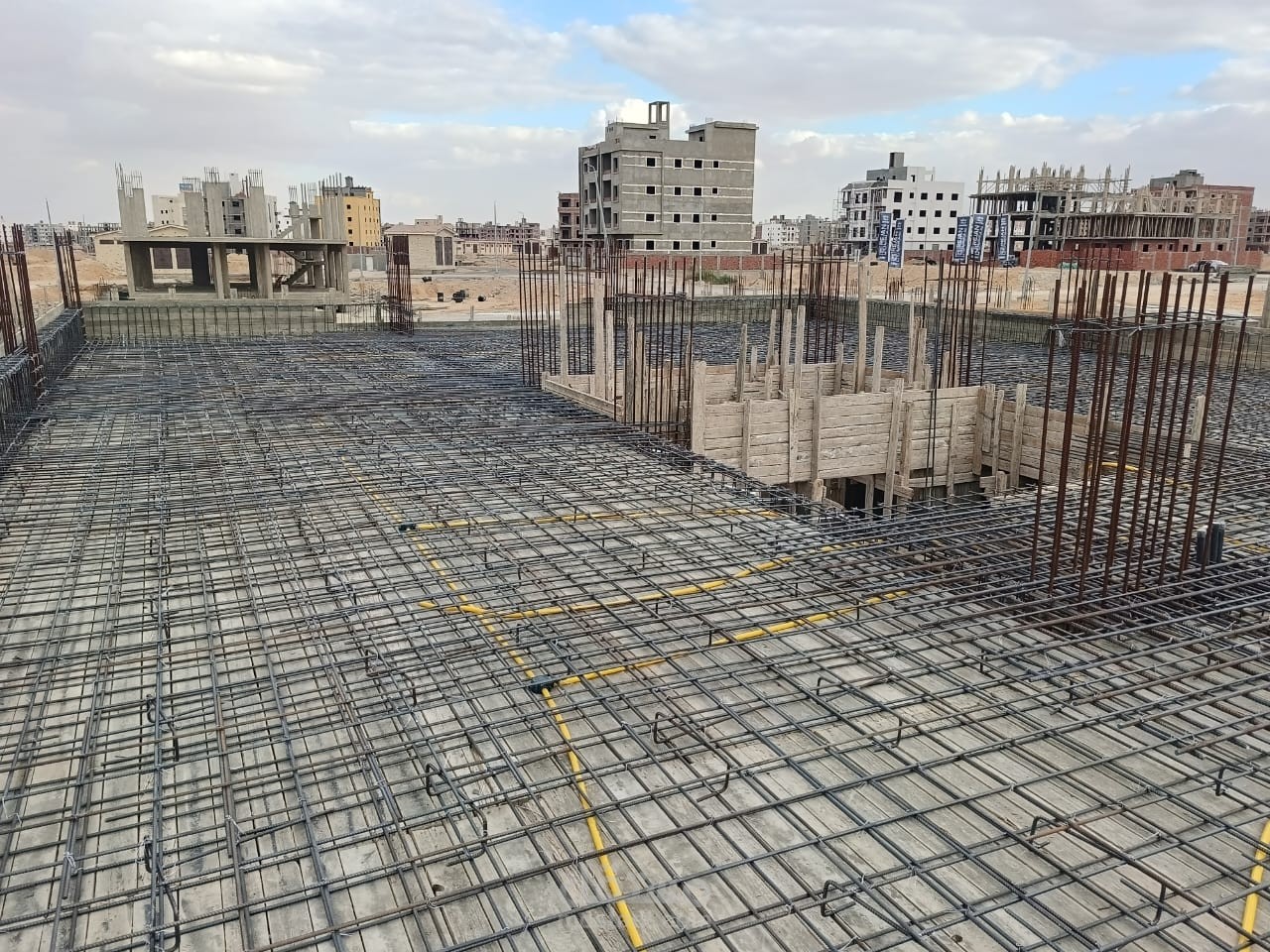 تنفيذ عمارة سكنية