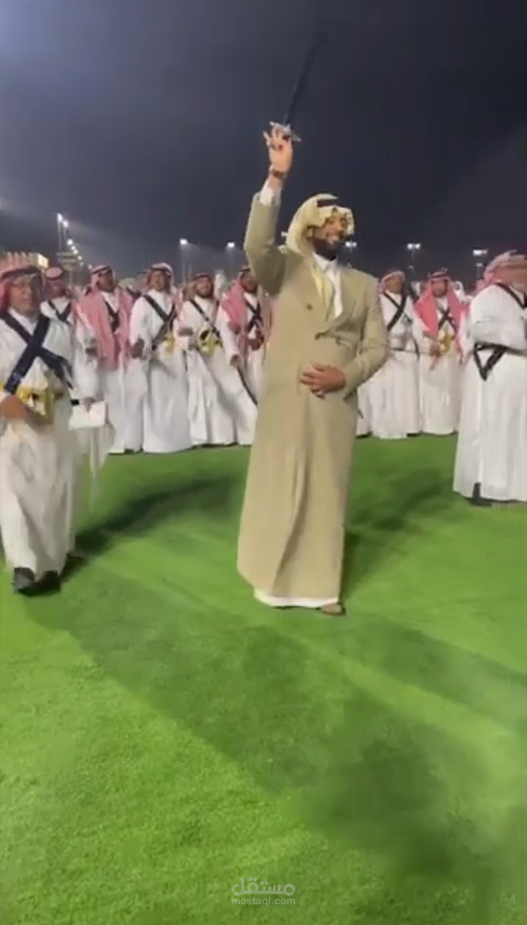 فيديو عن الرجل السعودي بتعليق صوتي