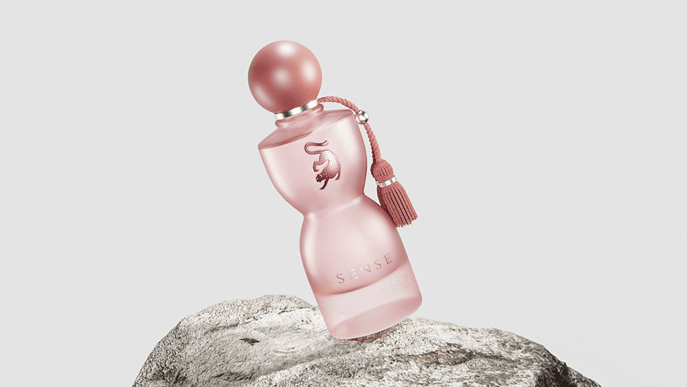 تصميم 3D عطر  sense Laverne