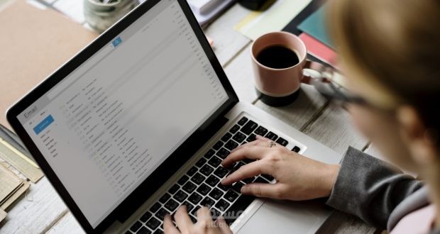 كيف تتعامل مع غزارة البريد الإلكتروني