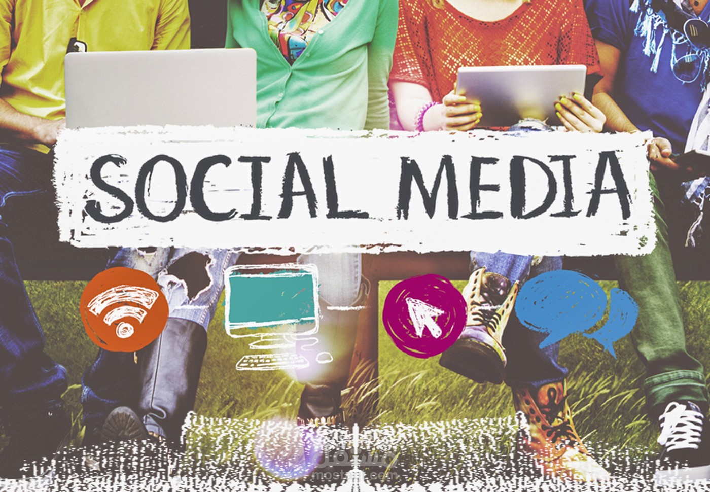 Social Media Designs E