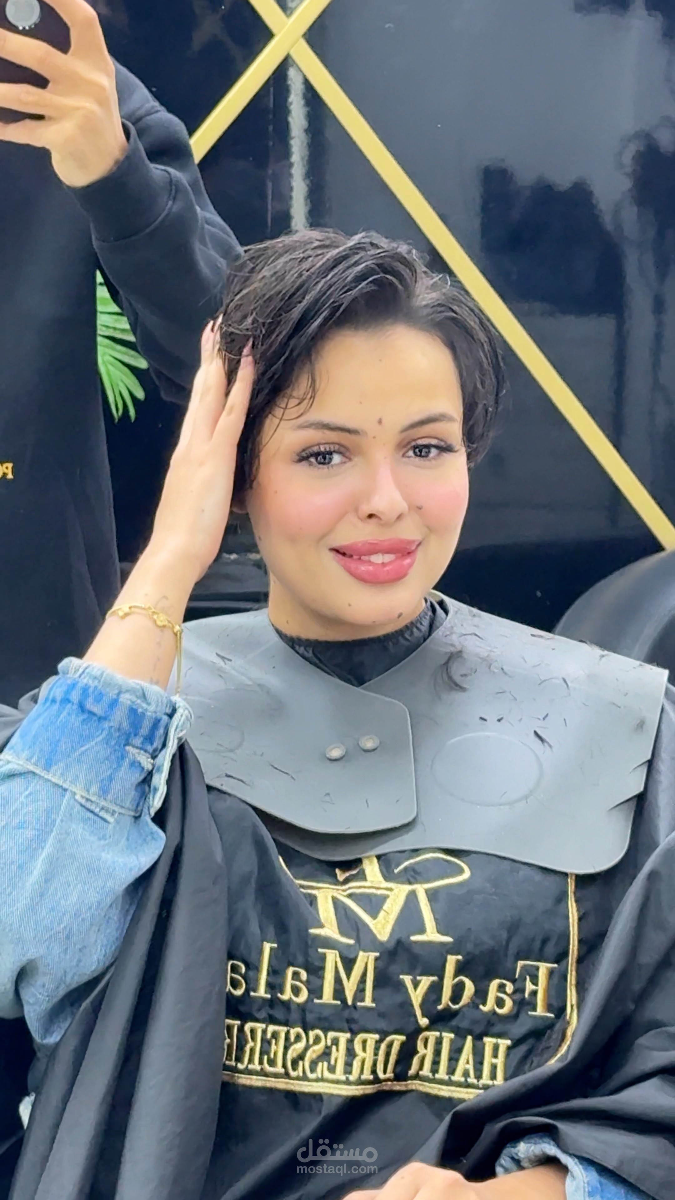 تصفيف شعر حريمي بأسلوب احترافي وفاخر