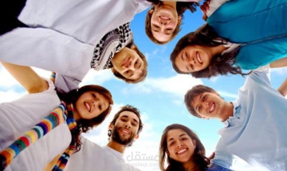 لماذا نسعى لأن نكون محبوبين بين الناس؟!