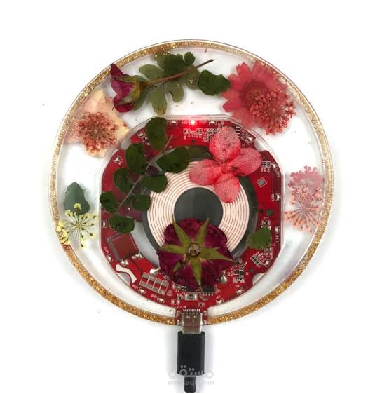 انتاج وتجميع اول شاحن type-C  من الايبوكسى