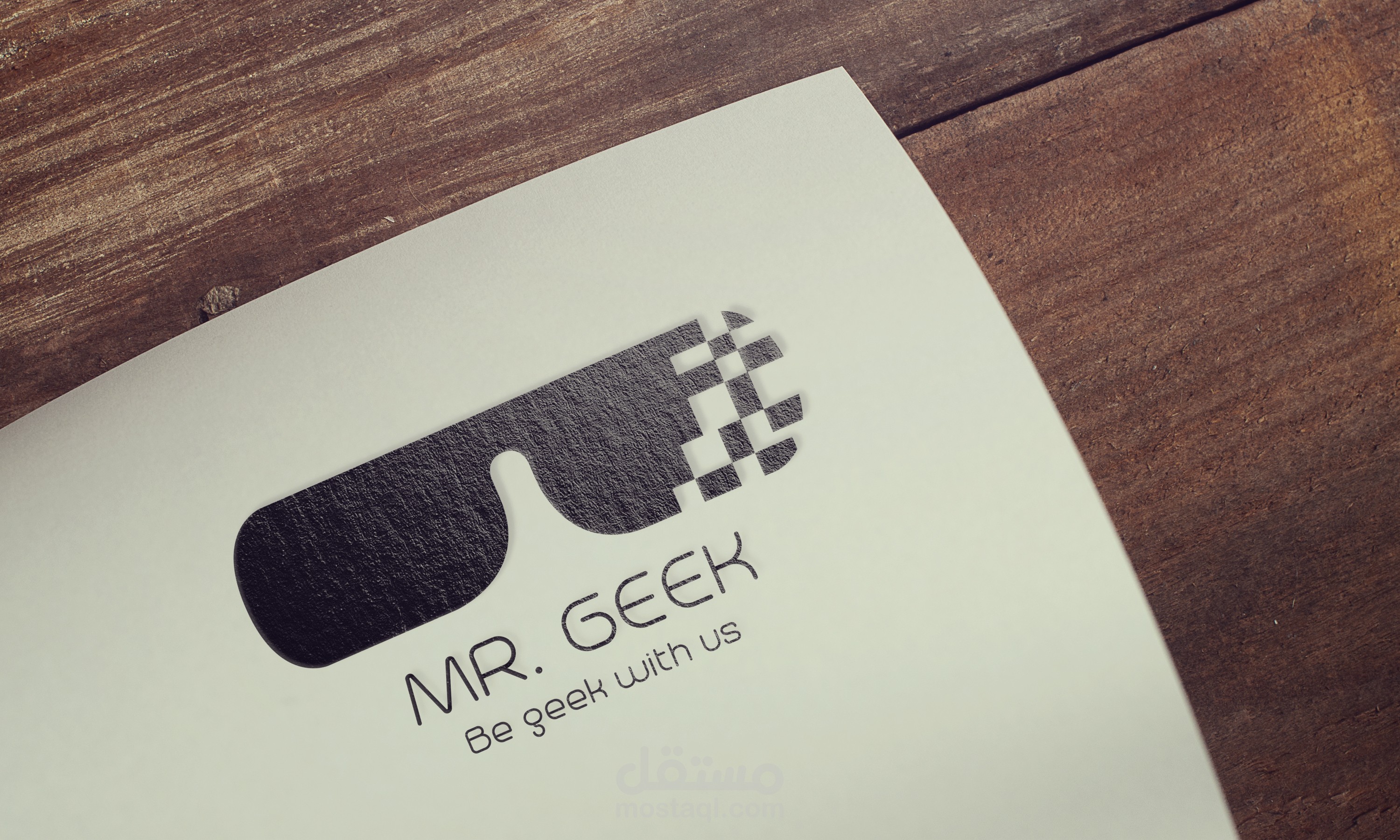 شعار (لوغو) لـ Mr. Geek