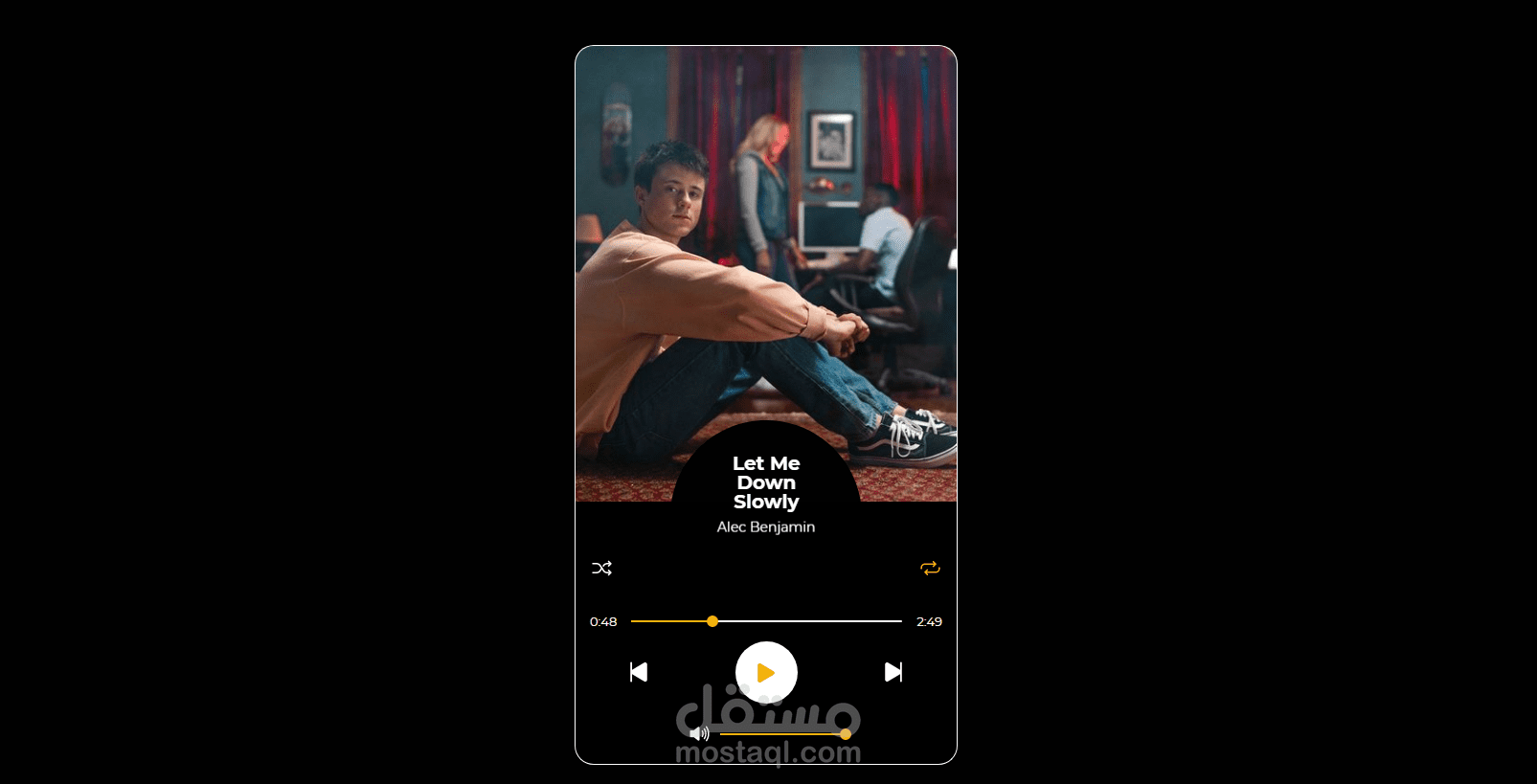 مشغل موسيقى كامل مع تصميم UI إحترافي.