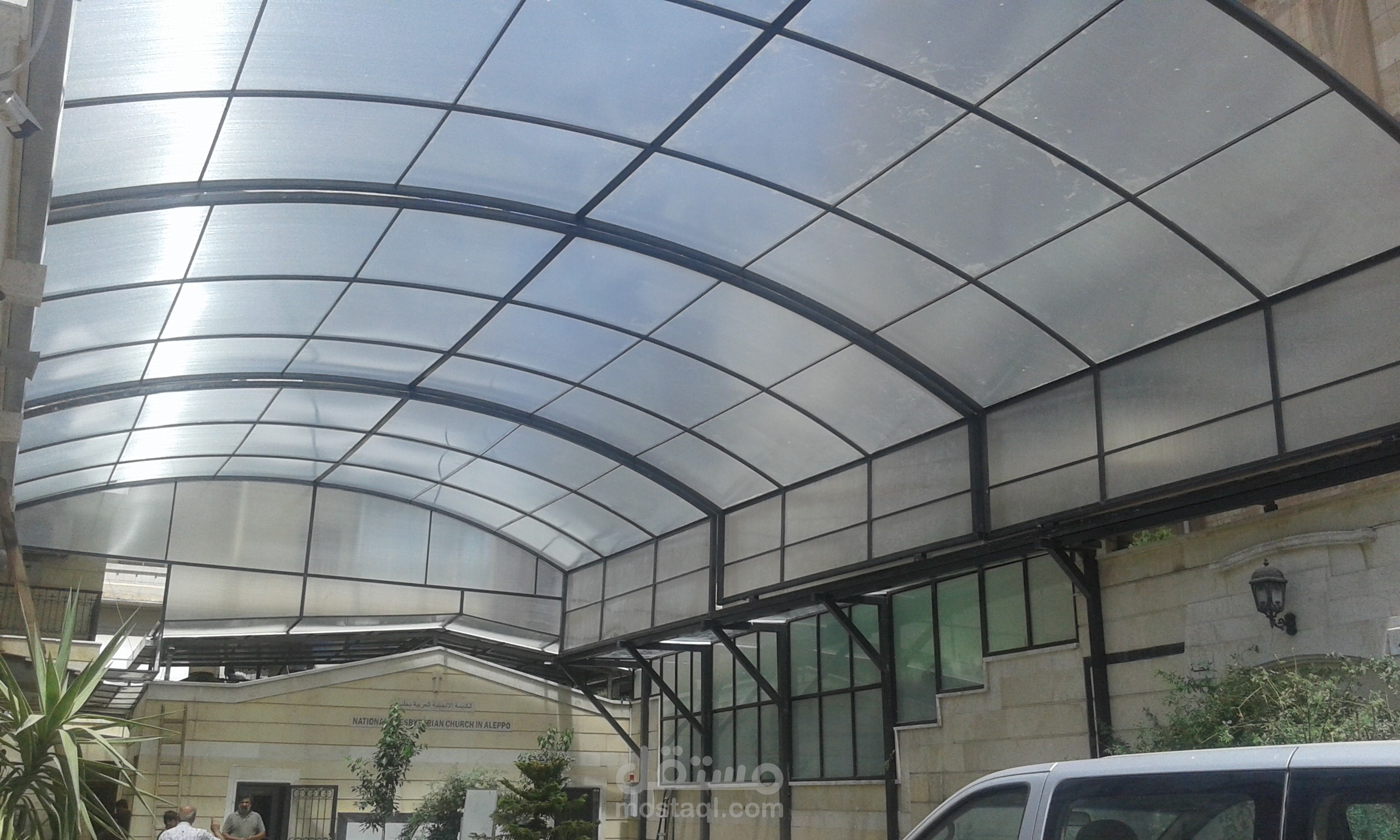 دراسة مشاريع اسقف معدنية