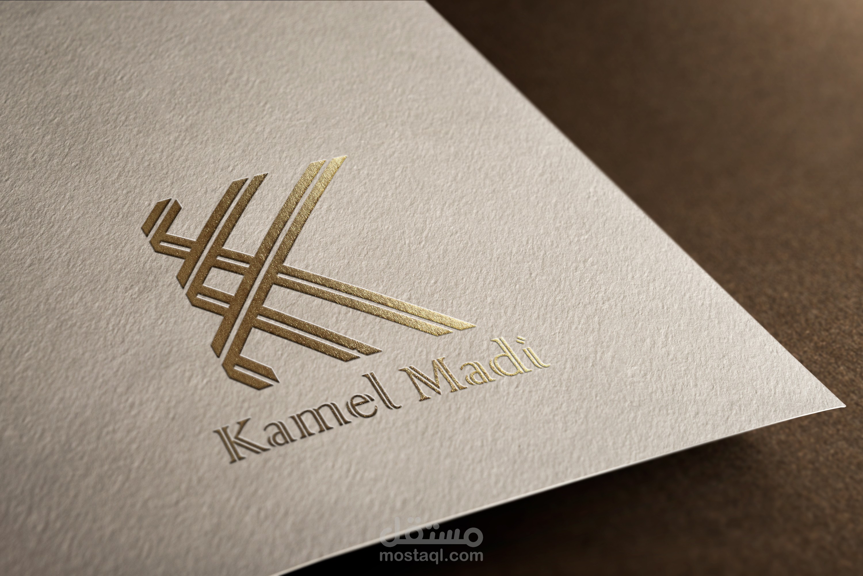 تصميم شعار لشركة ملابس