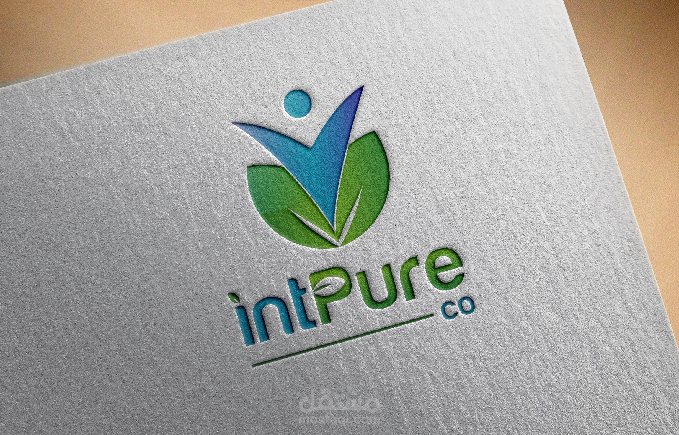 شعار لشركة Int Pure