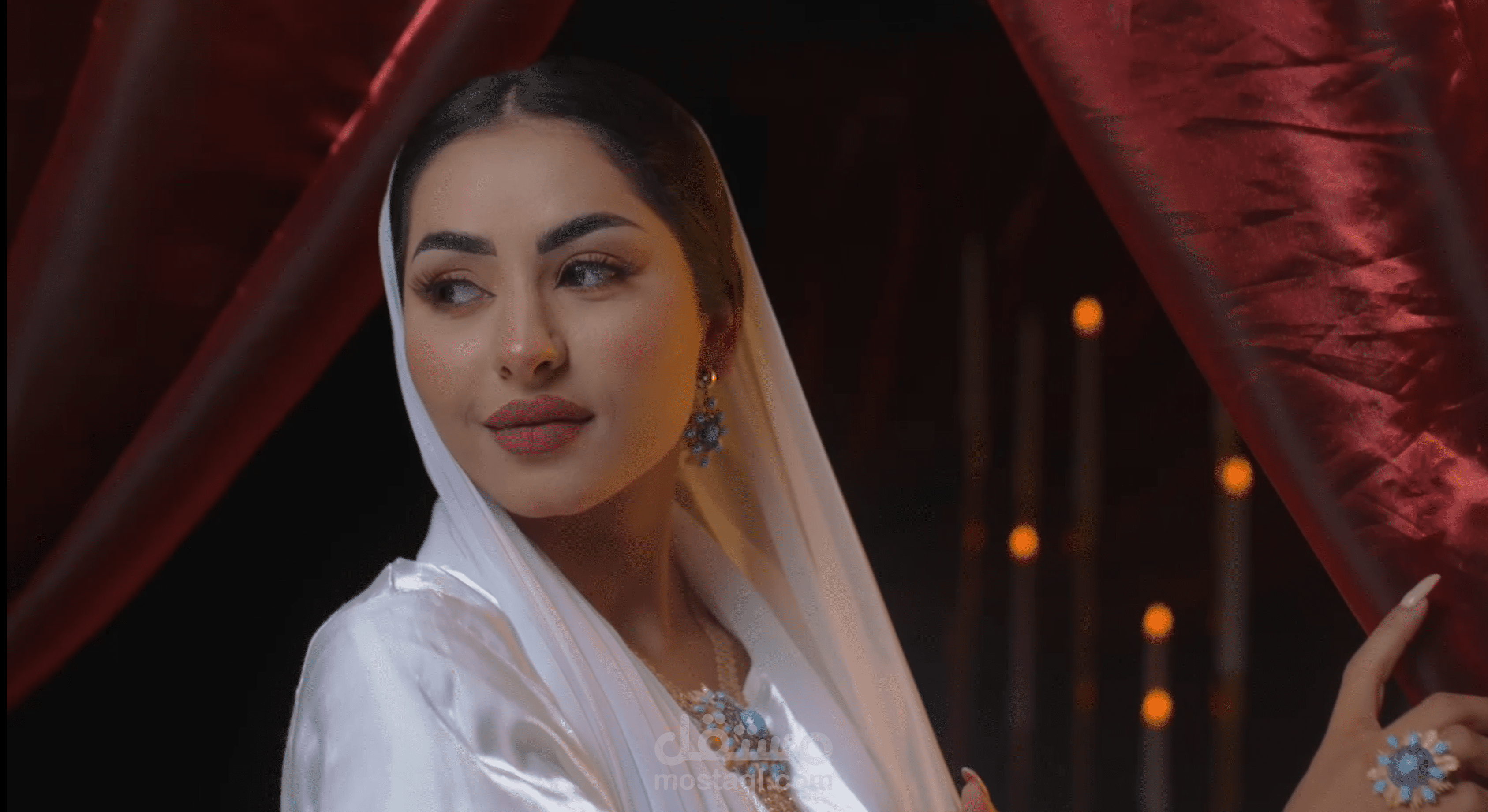 عمل صوتي لمجوهرات مخرم - باولا