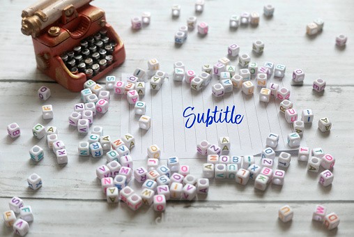 كتابة عناوين على الفيديو- subtitling
