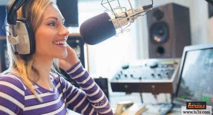 تعليق صوتي بجميع اشكاله وعدة لهجات .