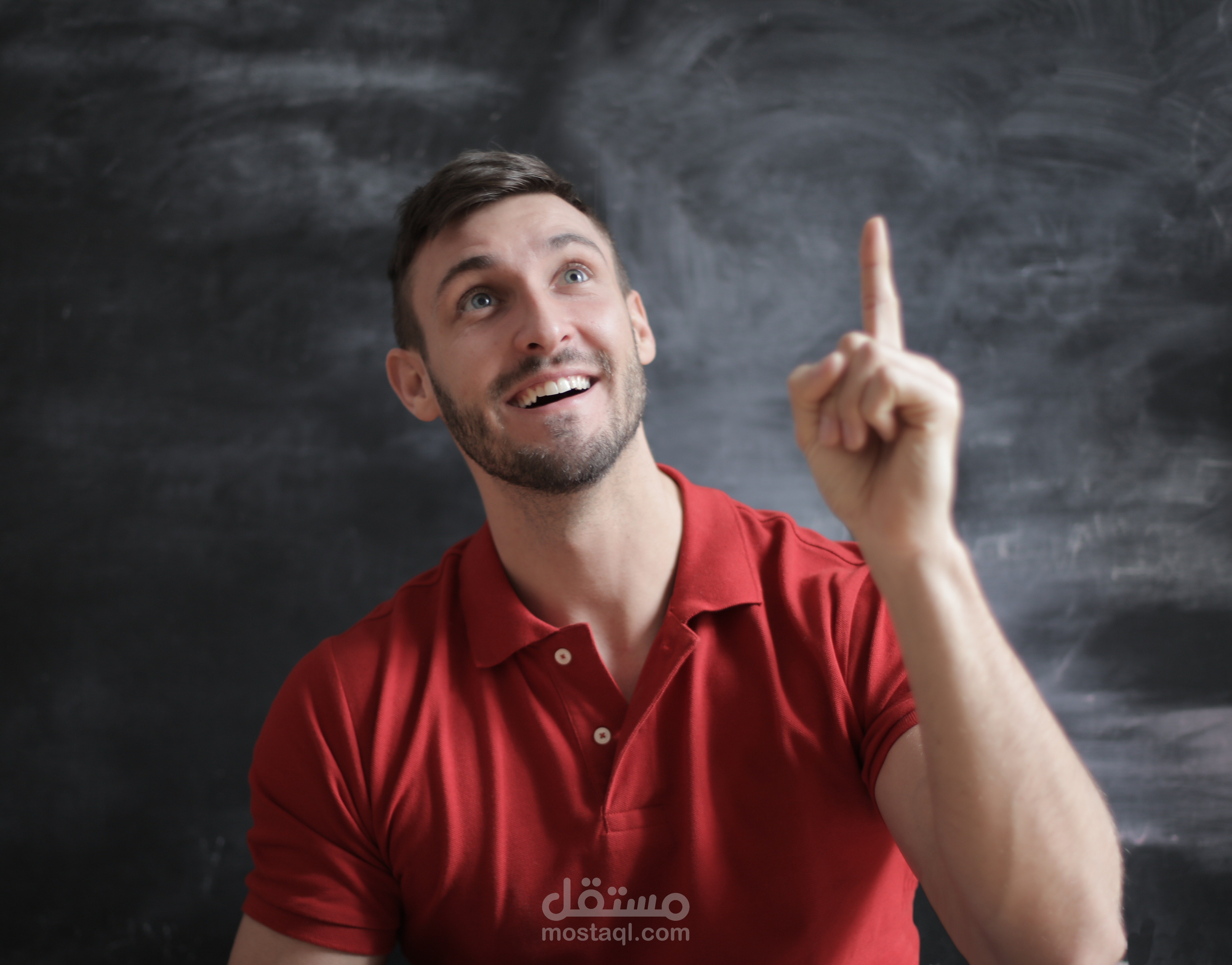 هل تعلم من هو أول يوتيوبر في التاريخ؟ وماهي ديانته؟