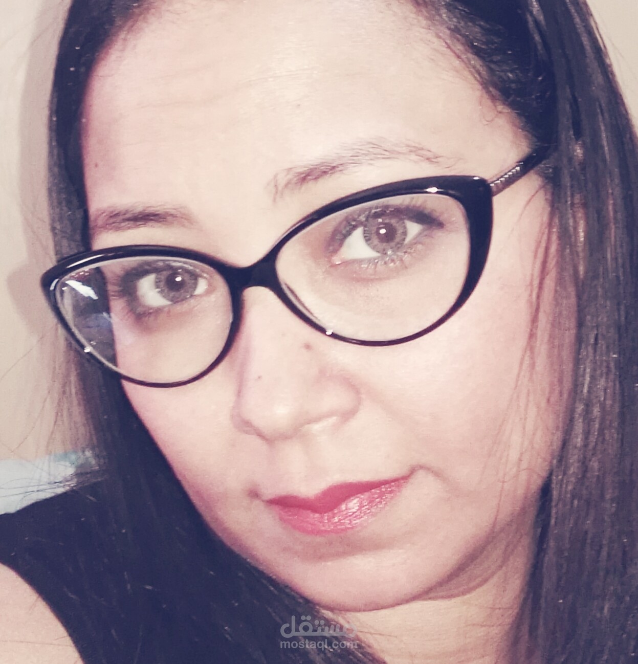 (صوت مميز ) تعليق صوتى وتسجيل قصص للأطفال وعمل دوبلاج واعلانات خليجي