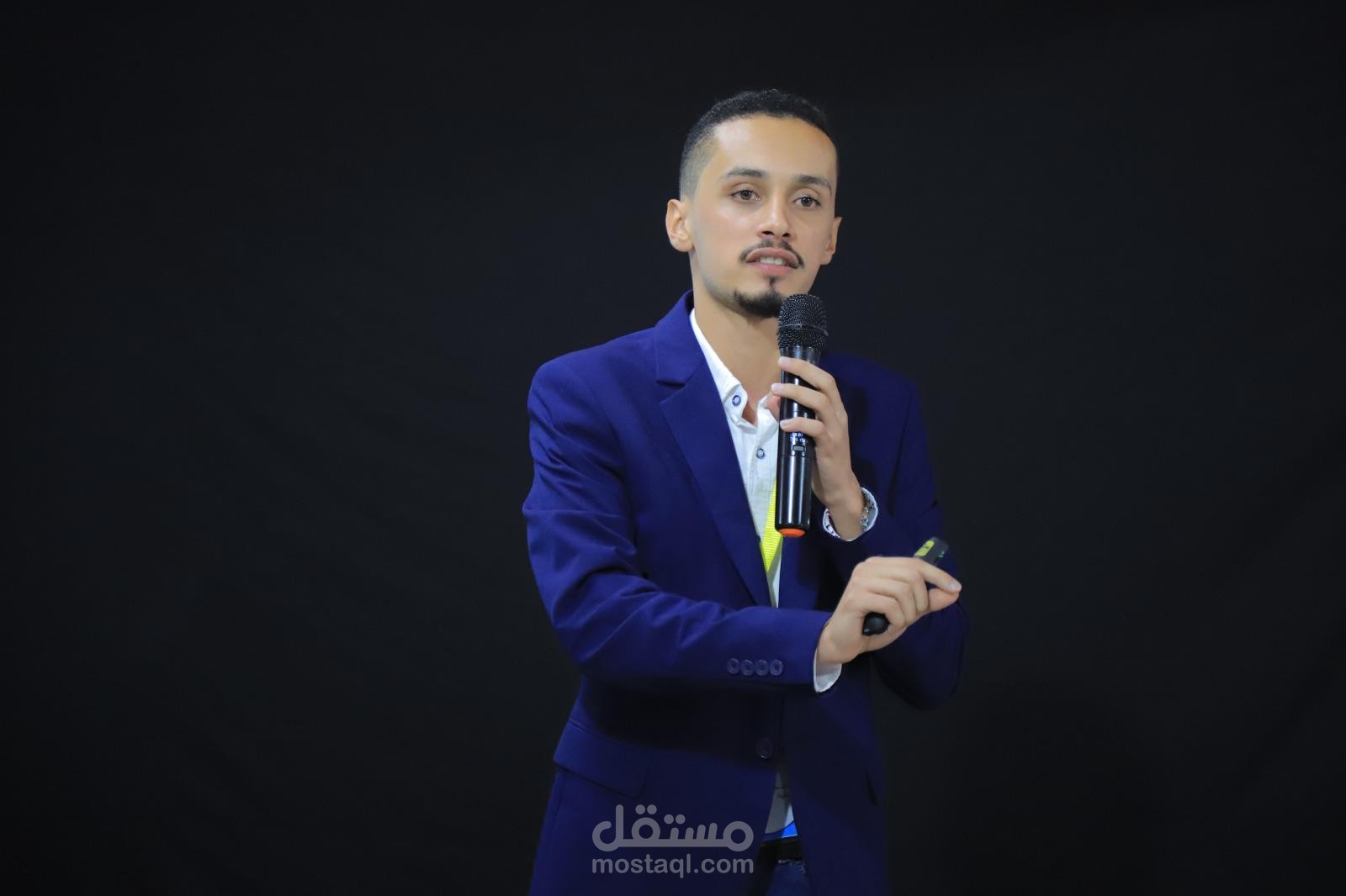 السيرة الذاتية