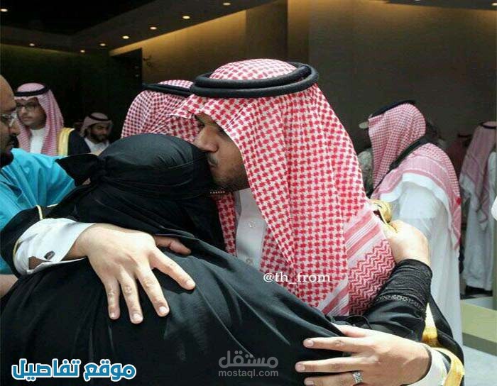 تفسير حلم شخص يقبل راسي في المنام