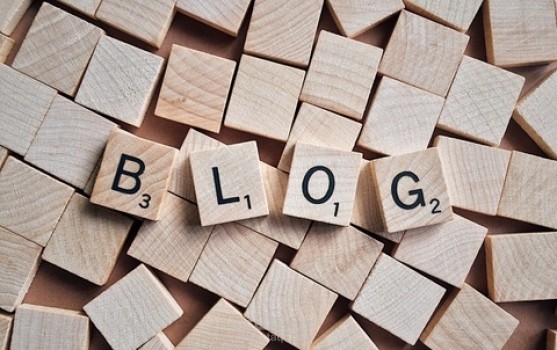 مدونة باللغة الانجليزية .