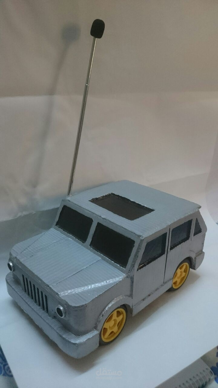 تصميم روبوت متحكم به بلأوامر الصوتية (مشروع تخرج مهندسين الكترونيات)