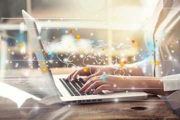 إدخال البيانات بسرعة لا تقل عن 50 كلمة في الدقيقة (Arabic&English)