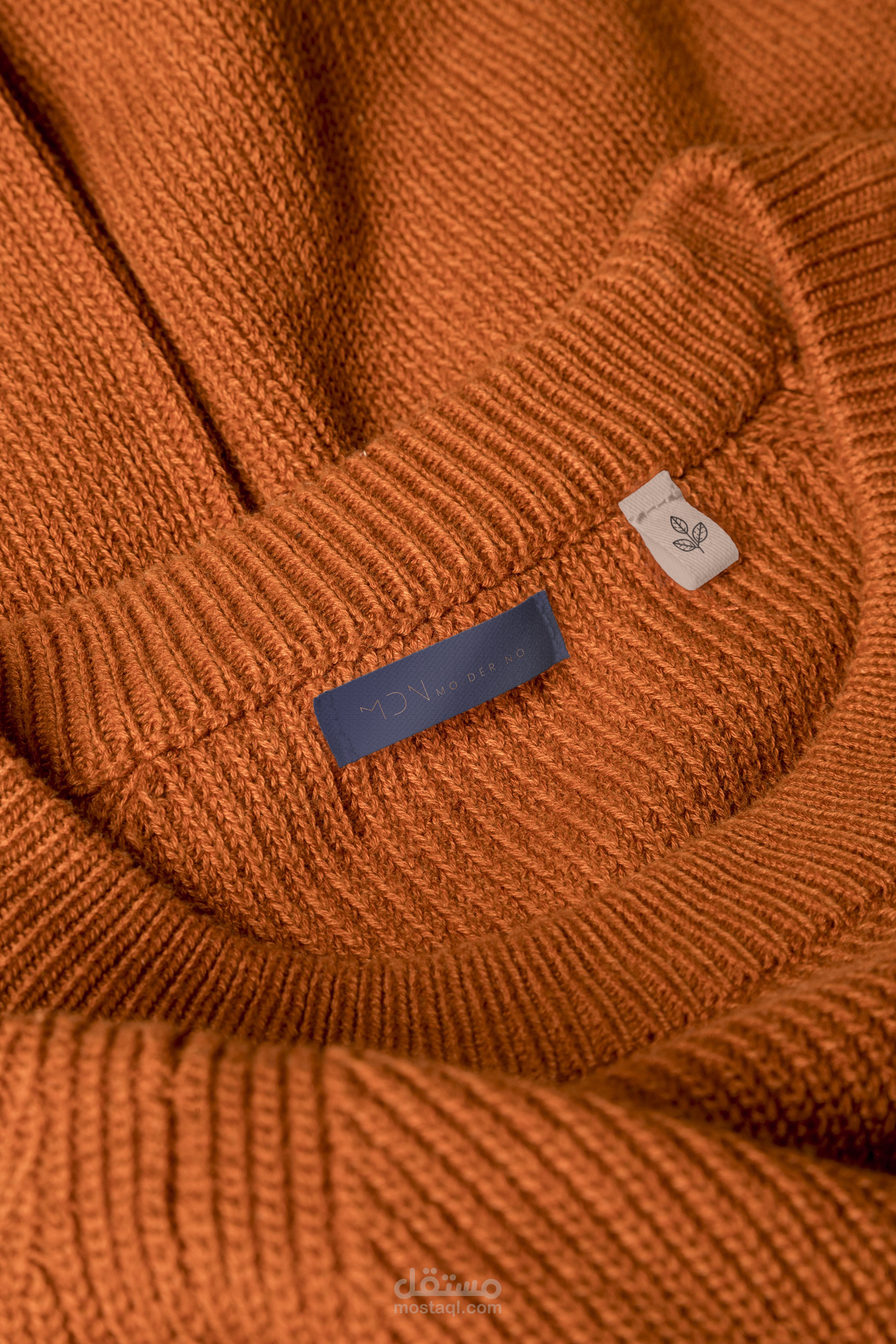 تصميم I هويه لبراند ملابس