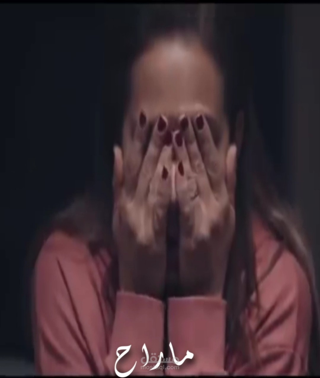 تجميع لقطات من مسلسل وتعديلها لتناسب السناب شات والتيك توك وإضافة الكلمات والموسيقى