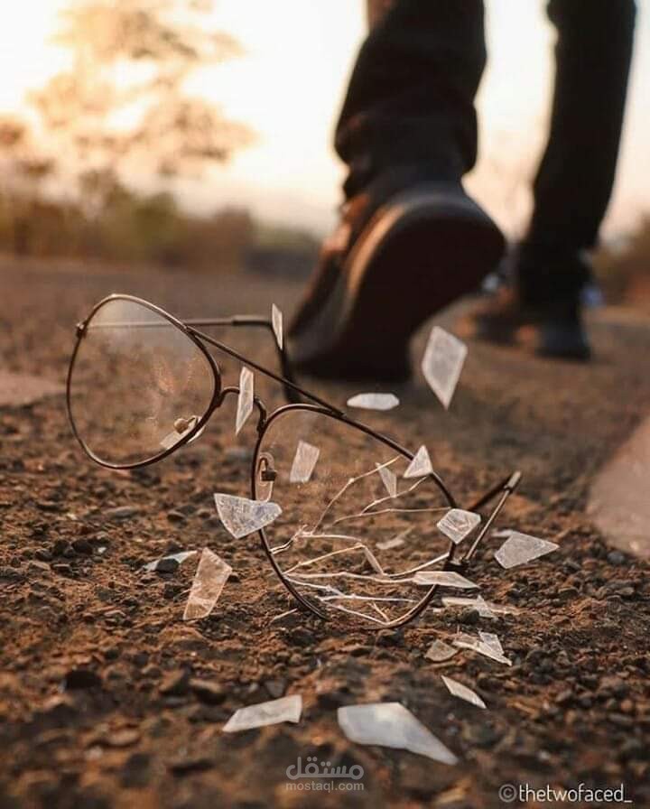 قصيدتي( سأخونُ أرضي)