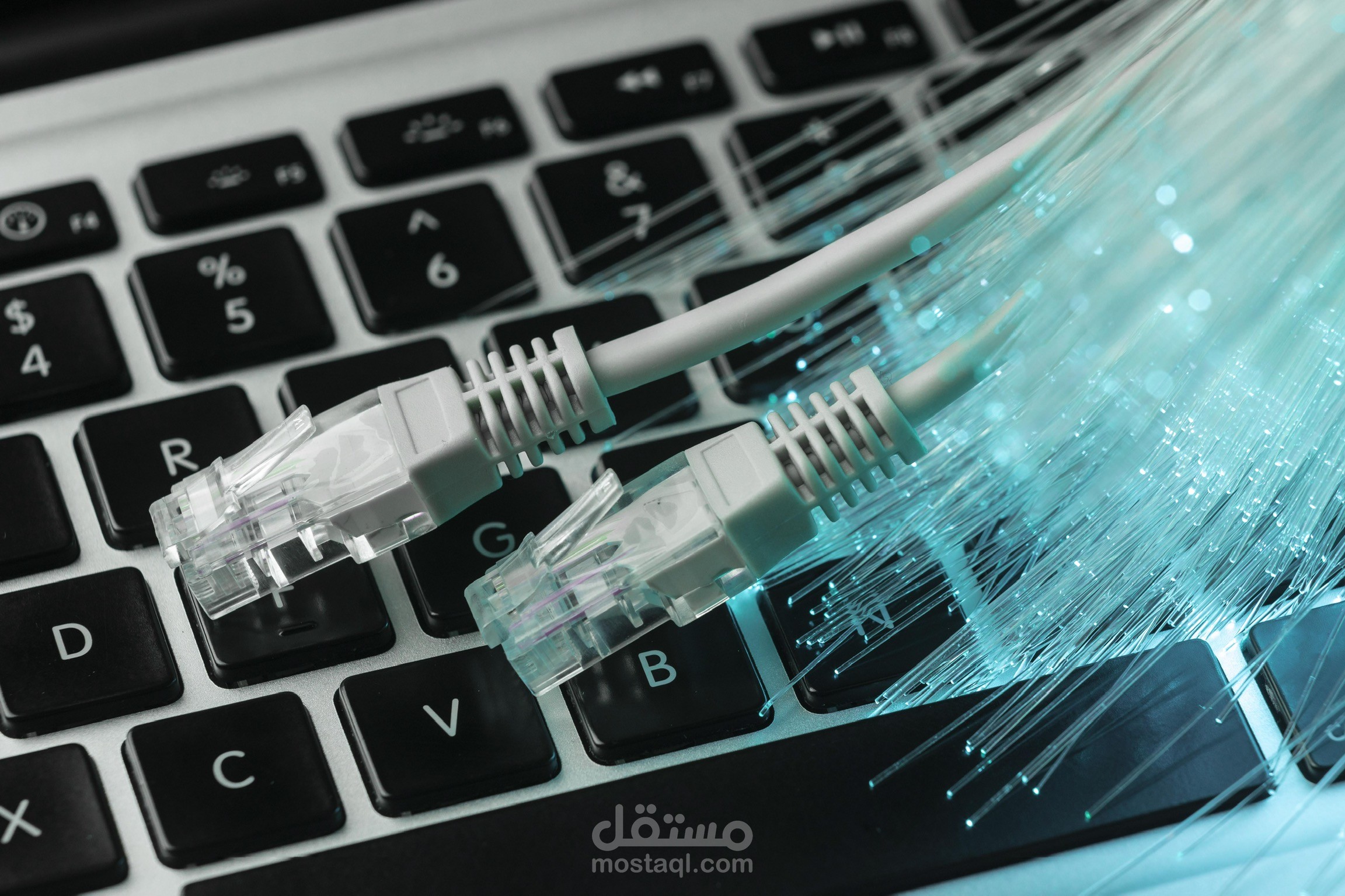 بحث علمي عن الألياف الضوئية ( البصرية )