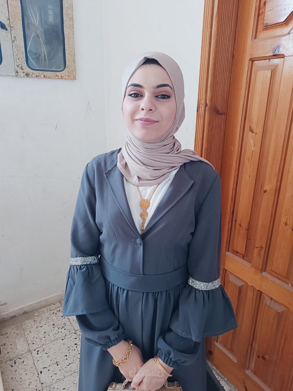 ترجمة و كتابة محتوى باللغة العربية والانجليزية