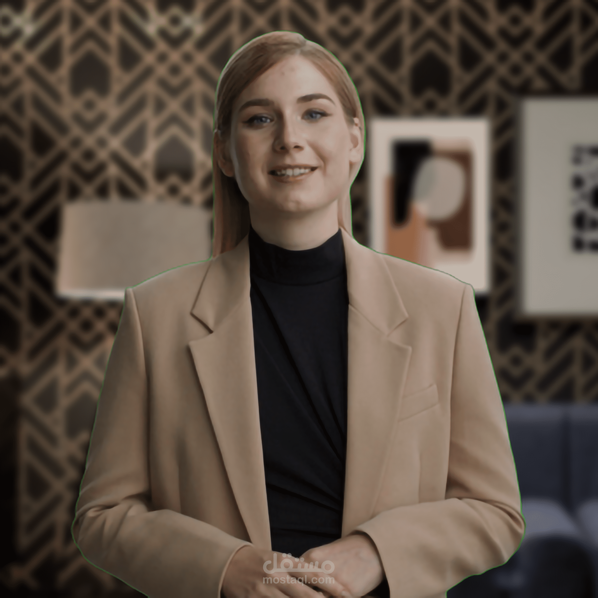 إنشاء مقاطع فيديو وإضافة تعليق صوتي بالذكاء الاصطناعي